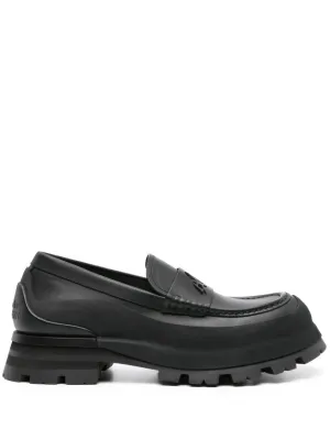 Alexander McQueen Flat shoes Black