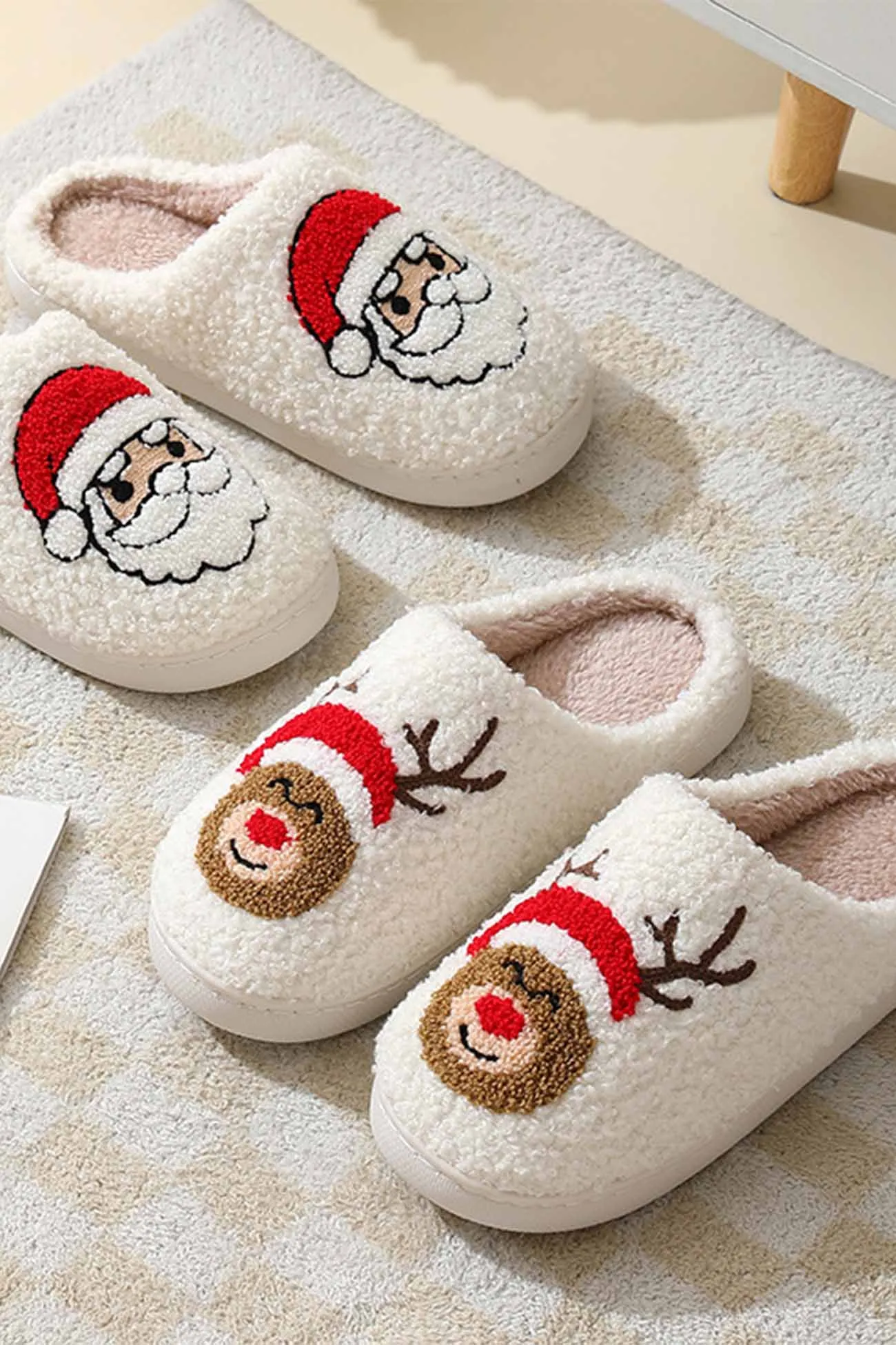 Amozae-Christmas Graphic Plush House Slippers