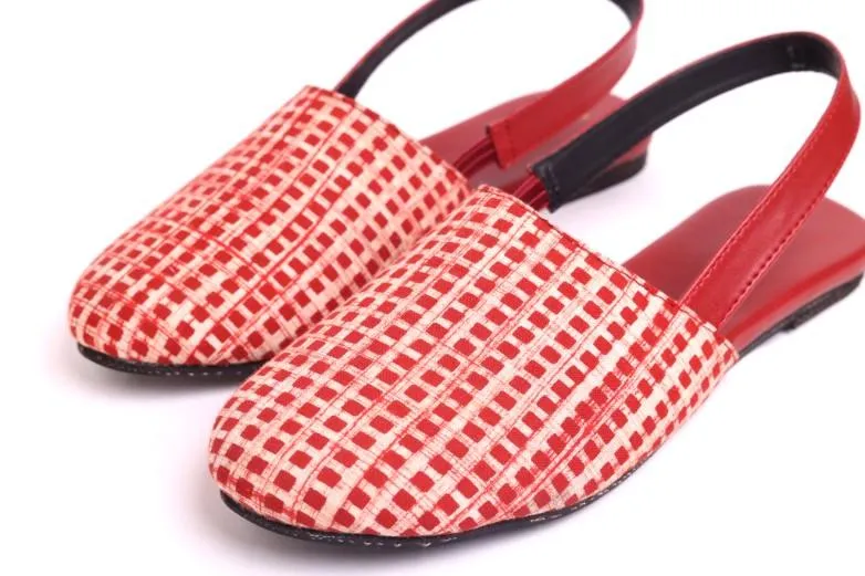 Kaito Red Strip Printed Comfortable  Sandals for Women