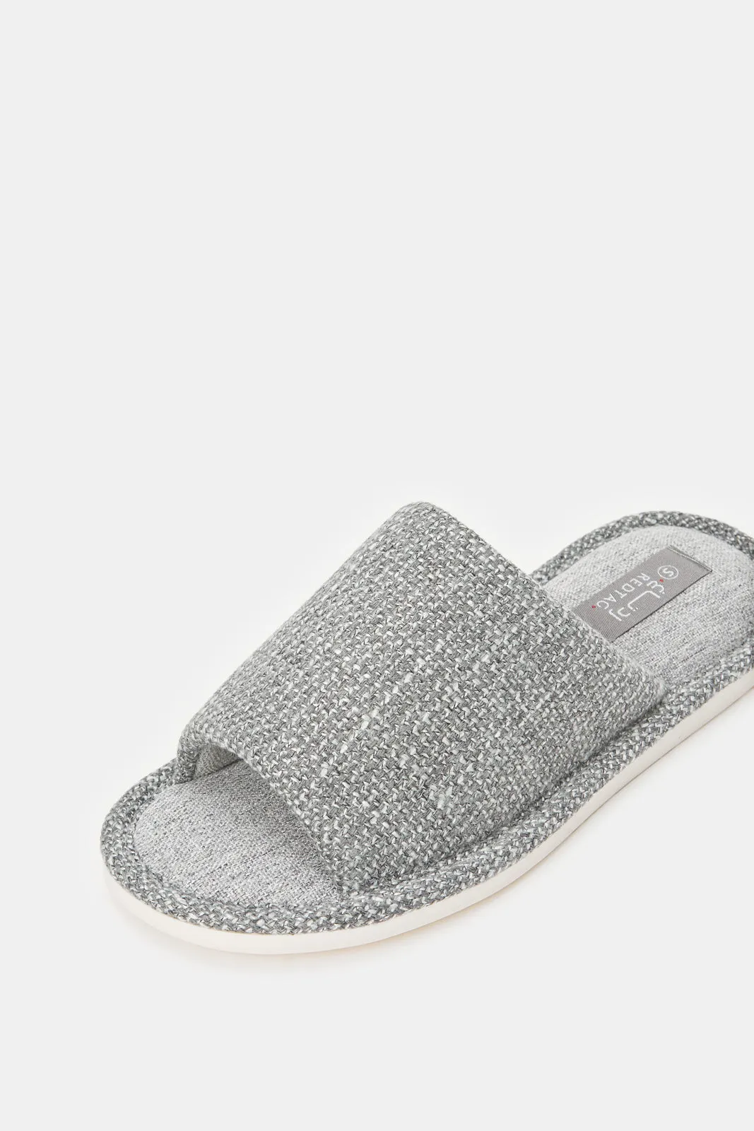 Men Grey Textured Slipper