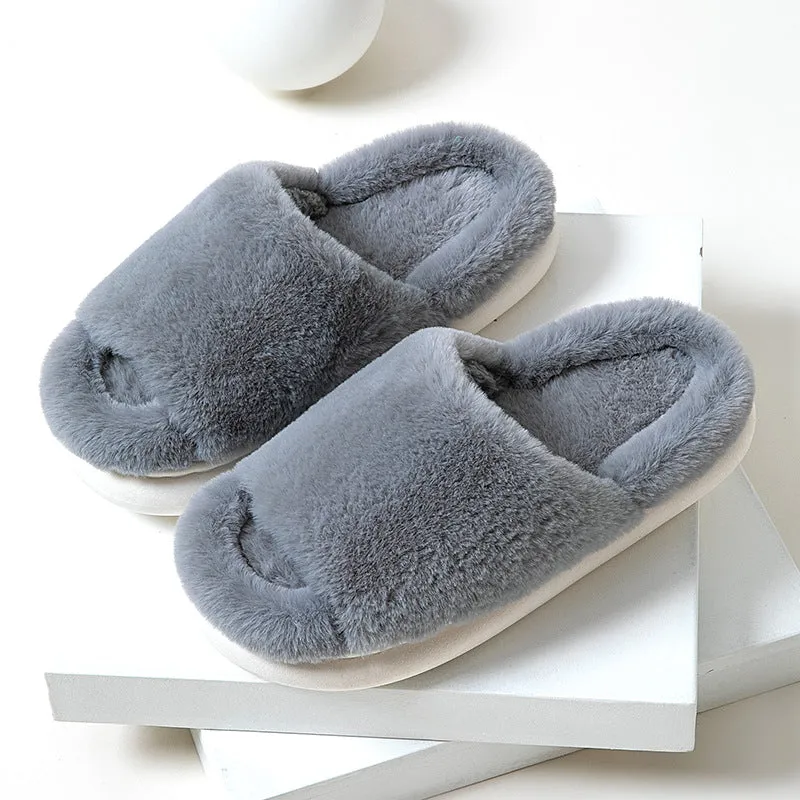 Solid colored plush slippers